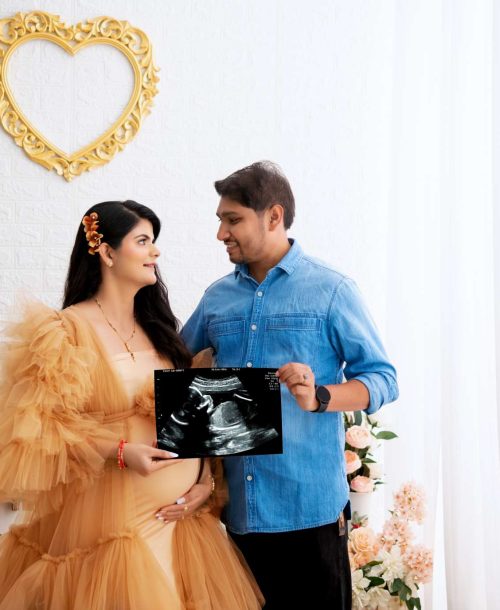 Couple Pregnancy Photoshoot